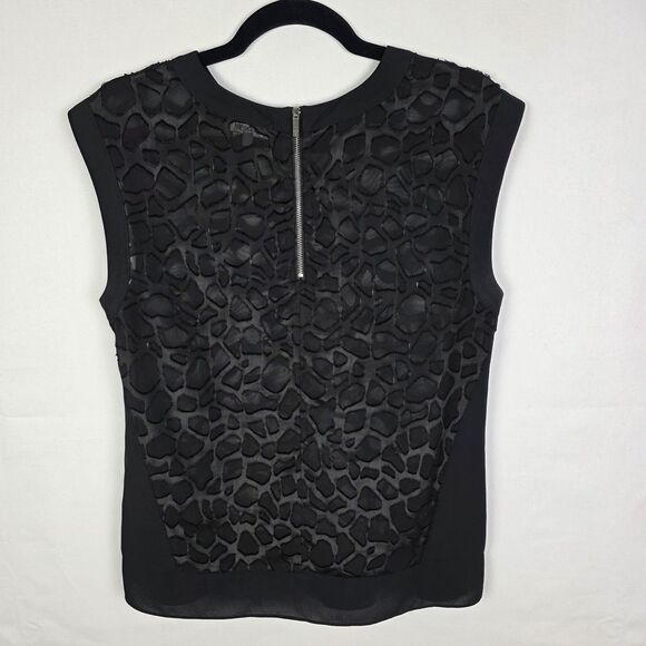 Vince Camuto Black Sheer Animal Print Sleeveless Blouse Size Small Witchy Goth - Picture 2 of 6
